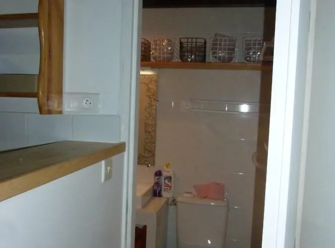 Promo Maisonnette Donnant Sur La Pinede בית נופש